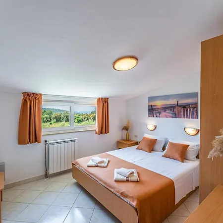 Mirela Apartman Banjole